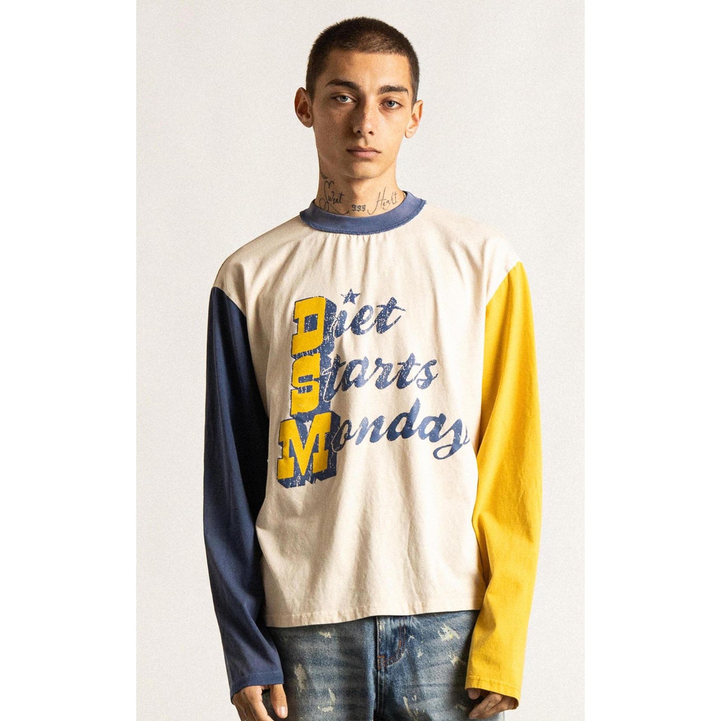 DSM Star Long Sleeve (DSM-HOL24-034)