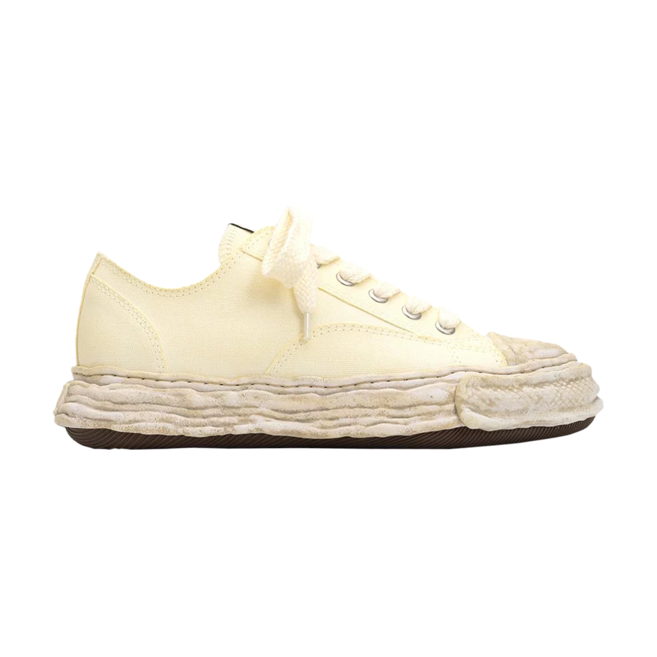 MMY Peterson 23 Low Canvas Low-Top Sneaker