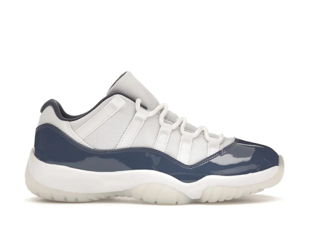 Jordan 11 Retro Low
Diffused Blue
