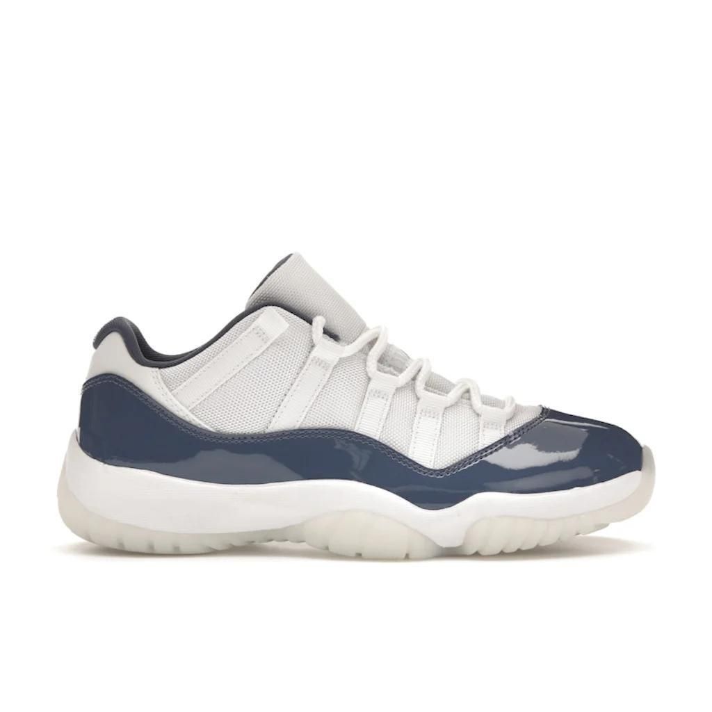 Jordan 11 Retro Low
Diffused Blue