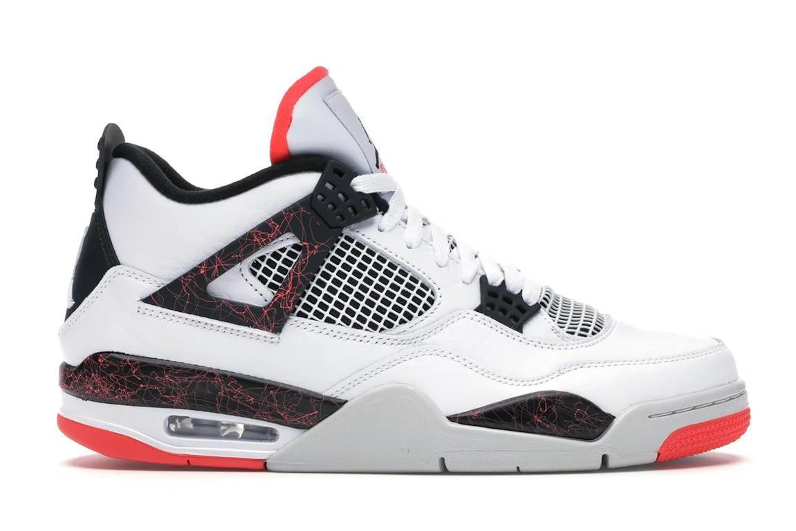 Jordan 4 Retro
Flight Nostalgia