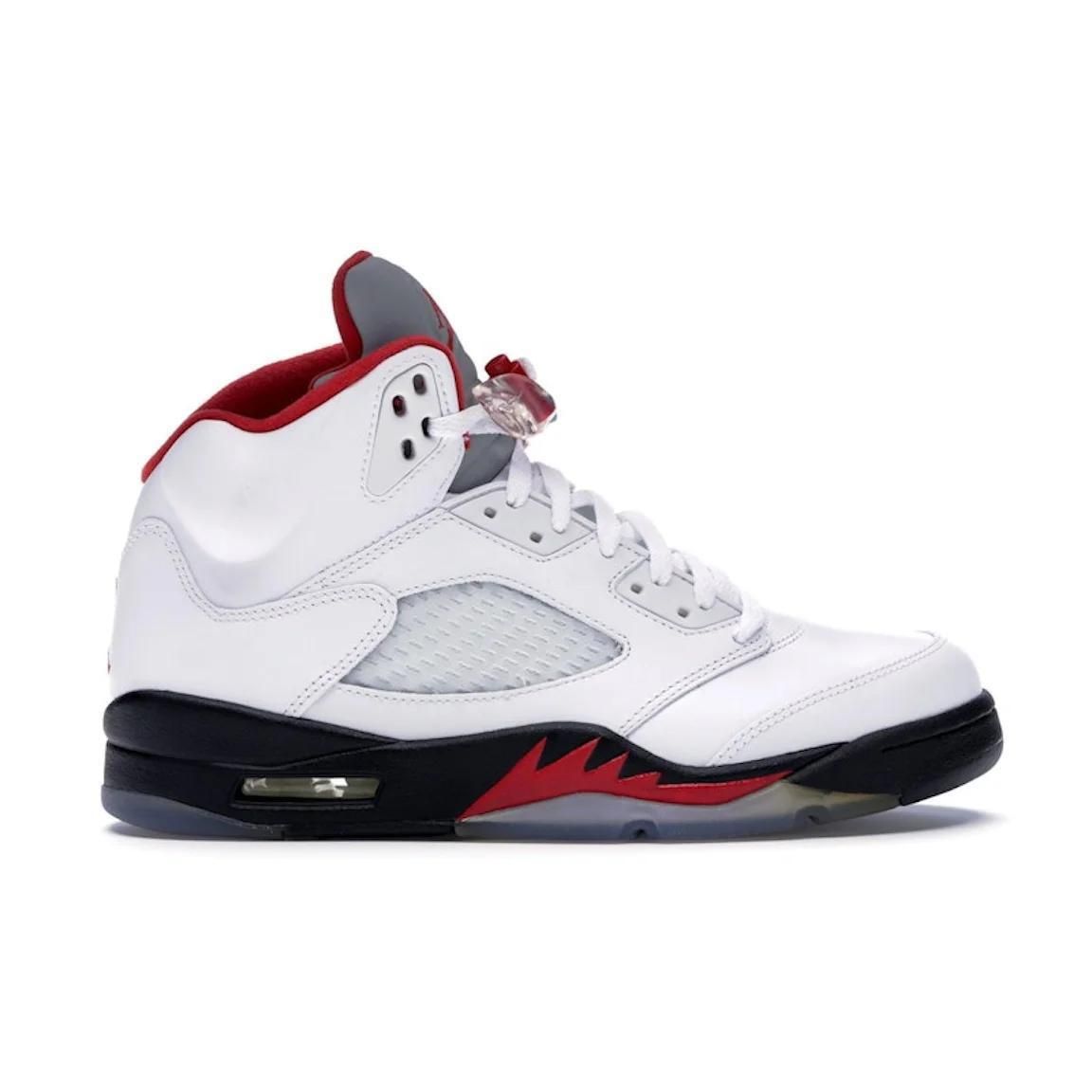 Jordan 5 Retro
Fire Red Black Tongue (2013)