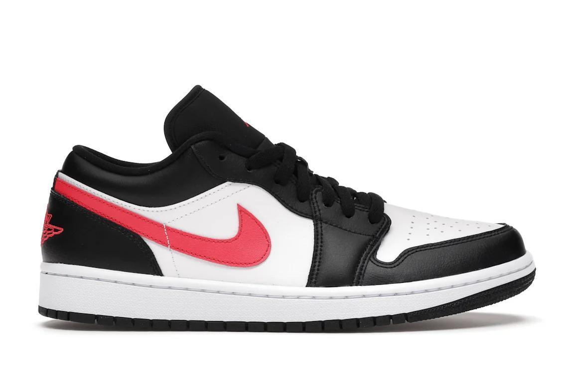Jordan 1 Low
Black Siren Red (Women's)