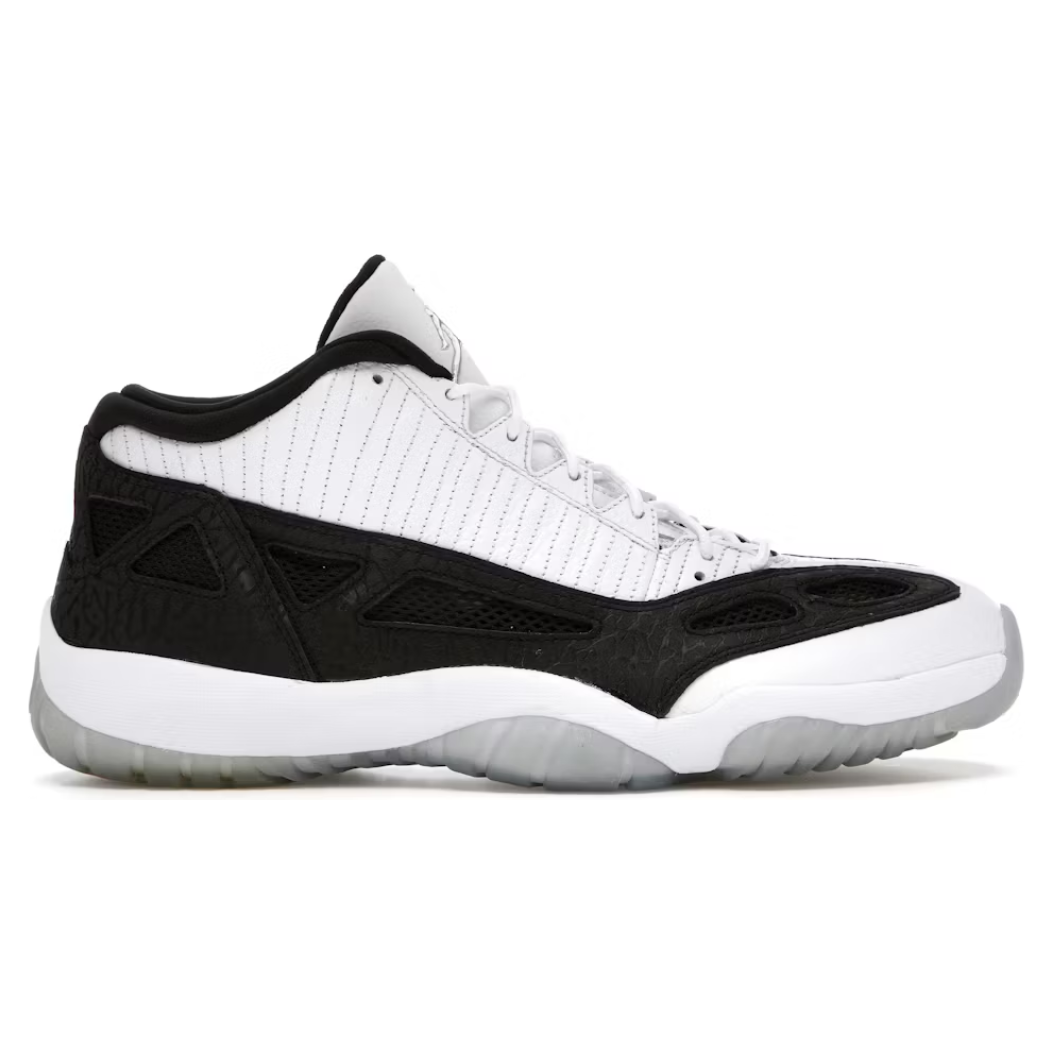 Jordan 11 Retro Low IE White/Black (2011)