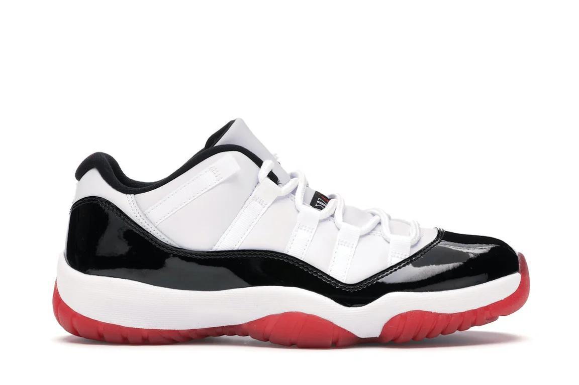 Jordan 11 Retro Low
Concord Bred