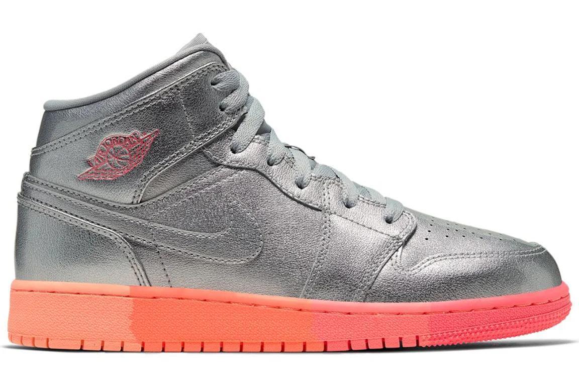 Jordan 1 Mid
Sunrise