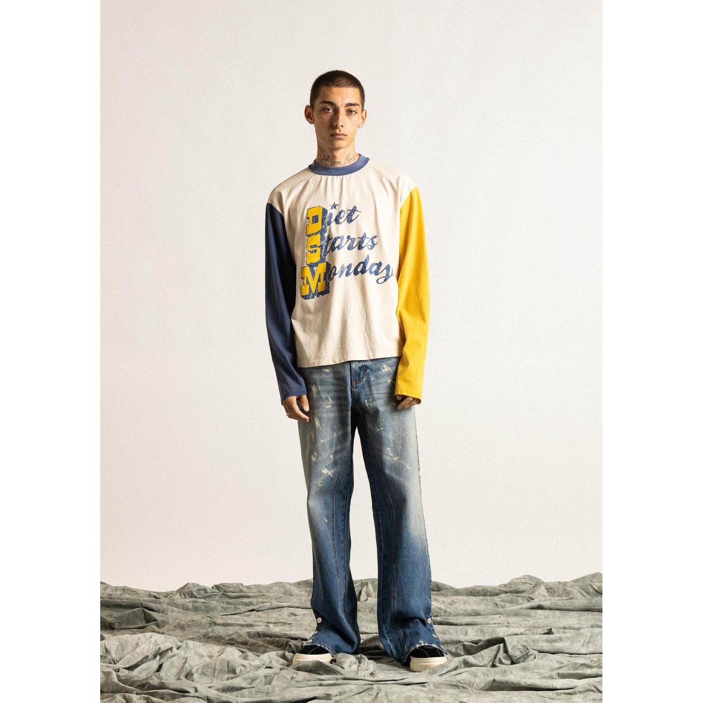 DSM Star Long Sleeve (DSM-HOL24-034)