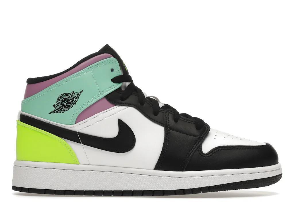 Jordan 1 Mid
Pastel Black Toe