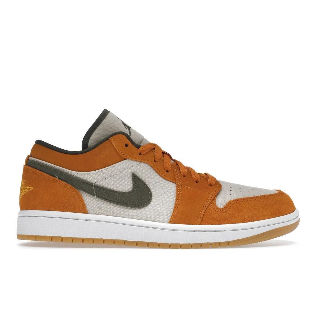 Jordan 1 Low SE
Light Curry