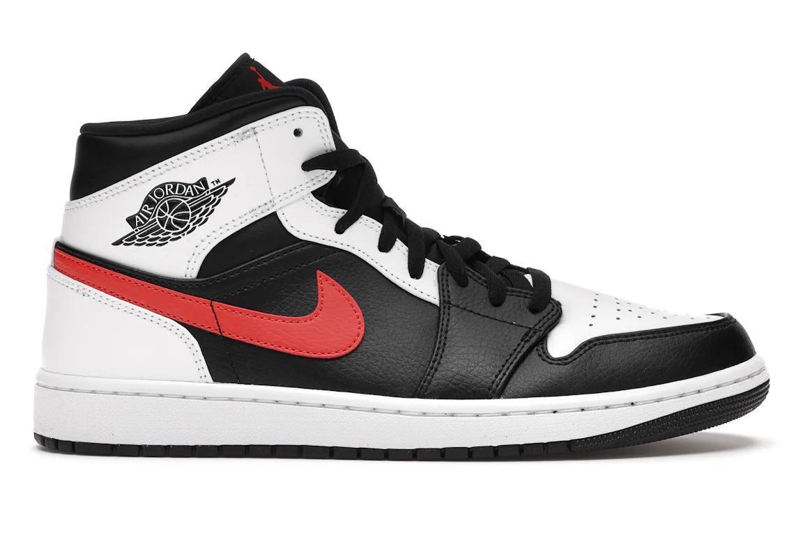 Jordan 1 Mid
White Black Chile Red