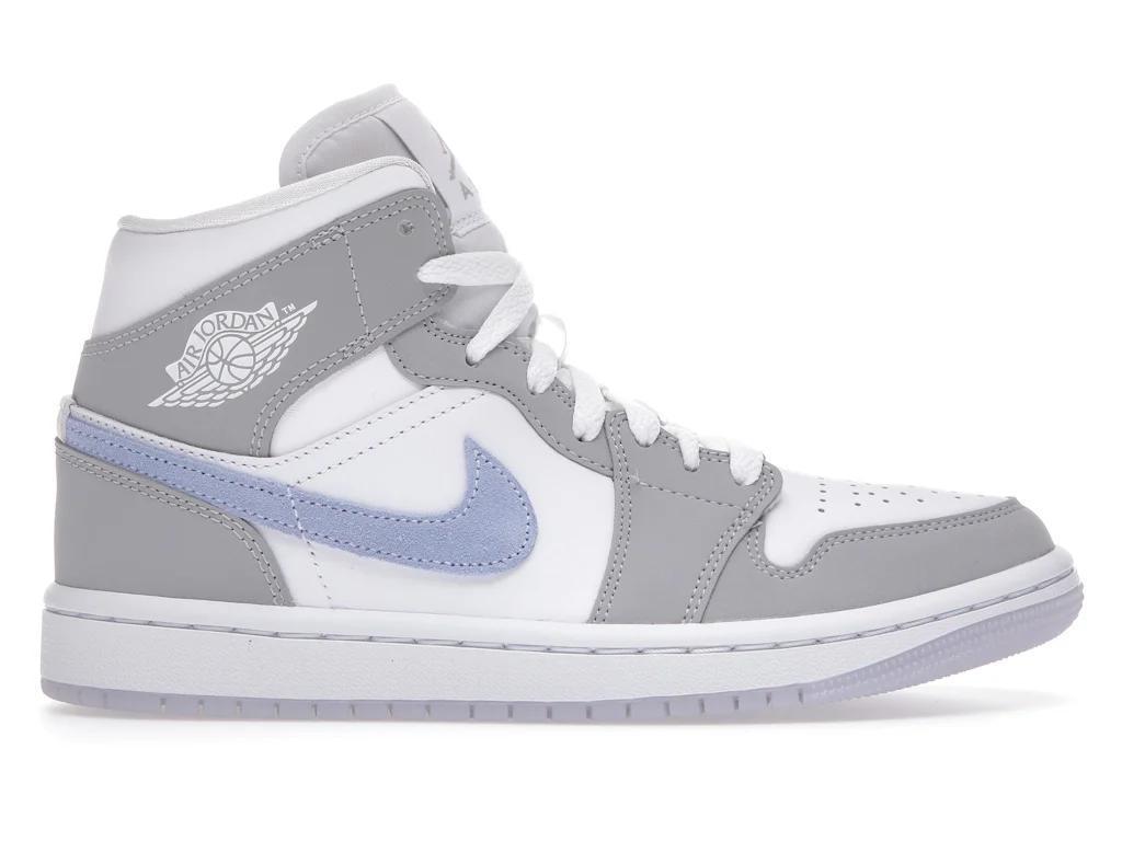 Jordan 1 Mid
Wolf Grey Aluminum (Women's)