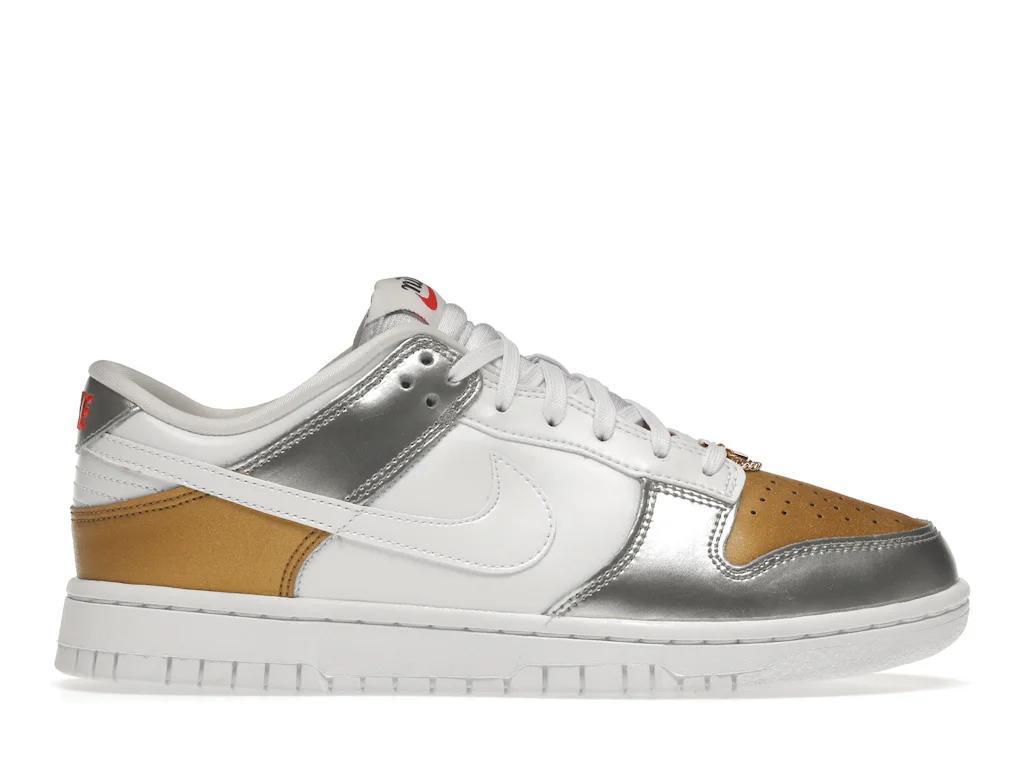 Nike Dunk Low
Heirloom (Women's)