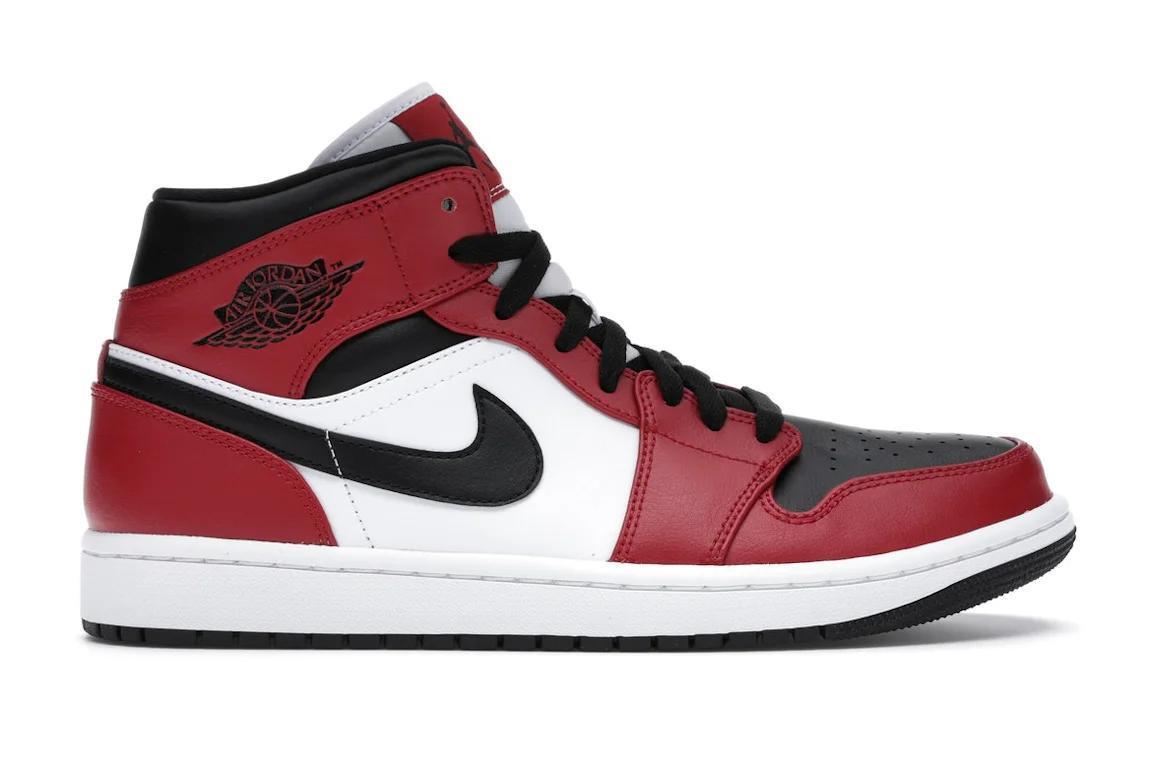 Jordan 1 Mid
Chicago Black Toe