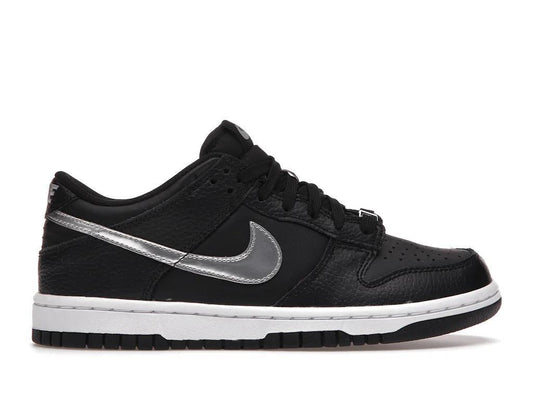Nike Dunk Low
NBA 75th Anniversary Spurs