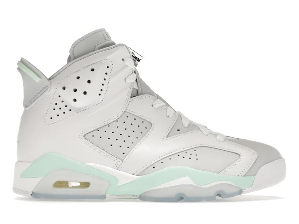 Jordan 6 Retro
Mint Foam (Women's)