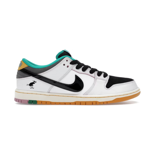 Nike SB Dunk Low CSEF