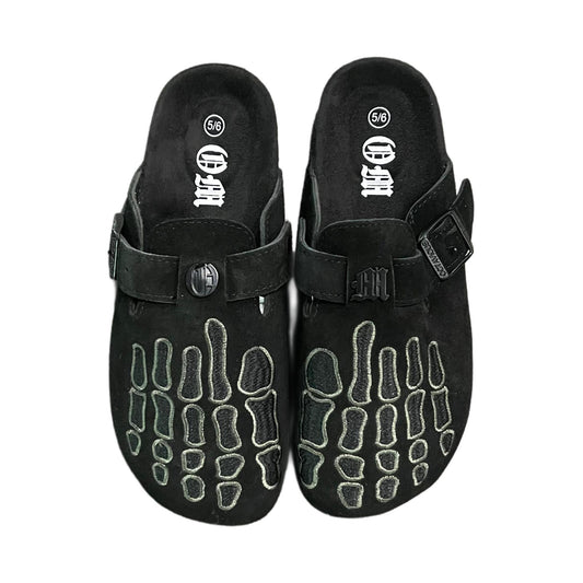 OM "Midnight" Clog
