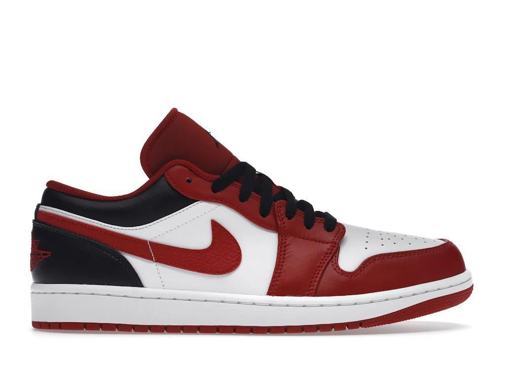 Jordan 1 Low
Bulls