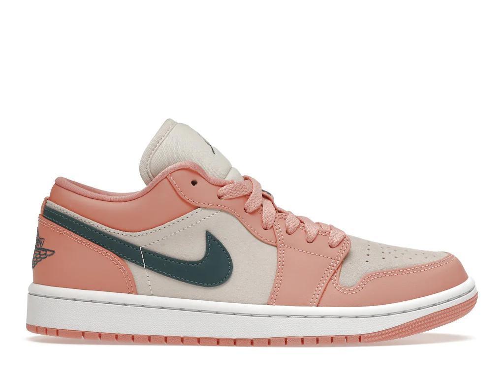 Jordan 1 Low
Light Madder Root (Women's)
