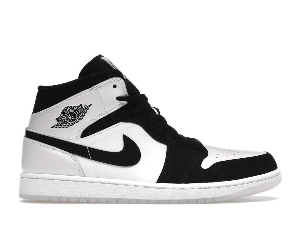 Jordan 1 Mid
Diamond Shorts