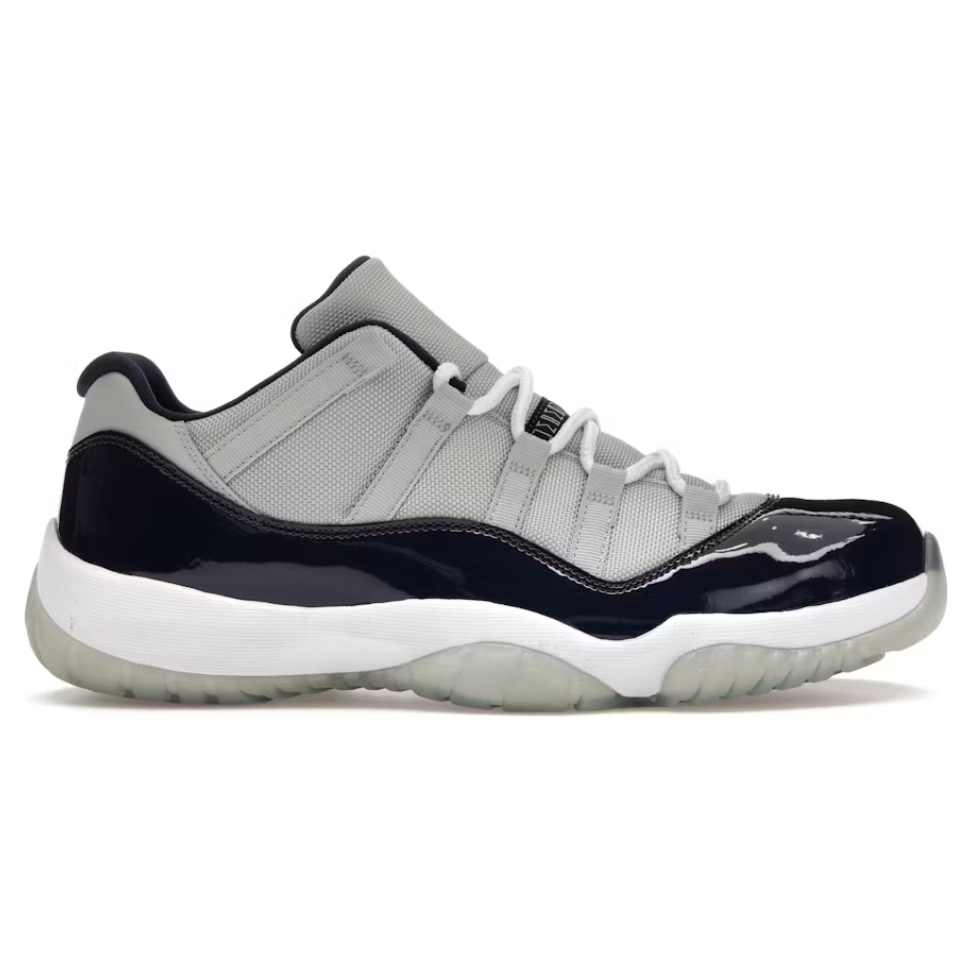 Jordan 11 Retro Low Georgetown